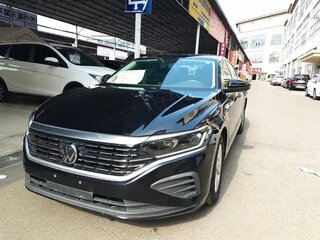 2022 Volkswagen Passat B8 Рестайлинг, чёрный, 1616000 рублей, вид 1