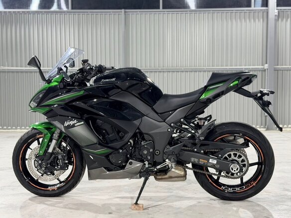 2023 Kawasaki Ninja 1000 SX, зелёный, 1280000 рублей - вид 4