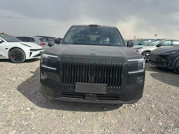 2026 Zeekr 9X 70 kWh, чёрный - вид 1