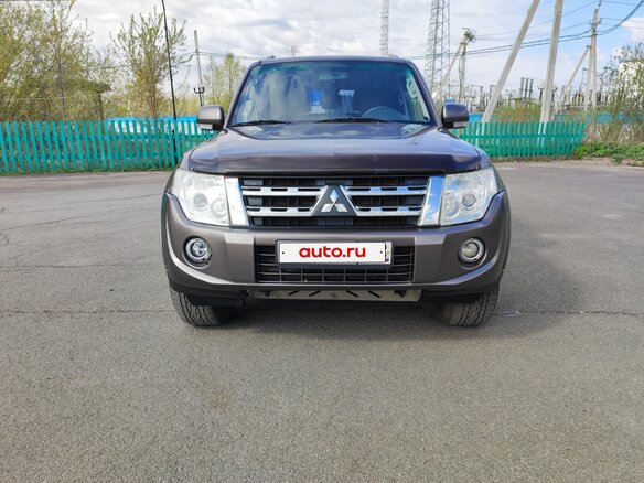 2012 Mitsubishi Pajero IV Рестайлинг 1, коричневый, 2190000 рублей - вид 1