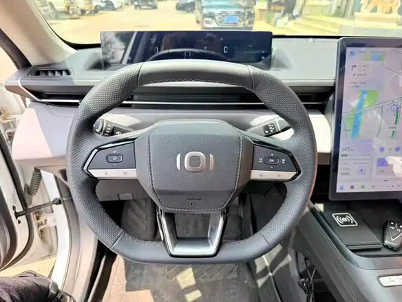2025 Changan Qiyuan A05 I Рестайлинг, белый - вид 7