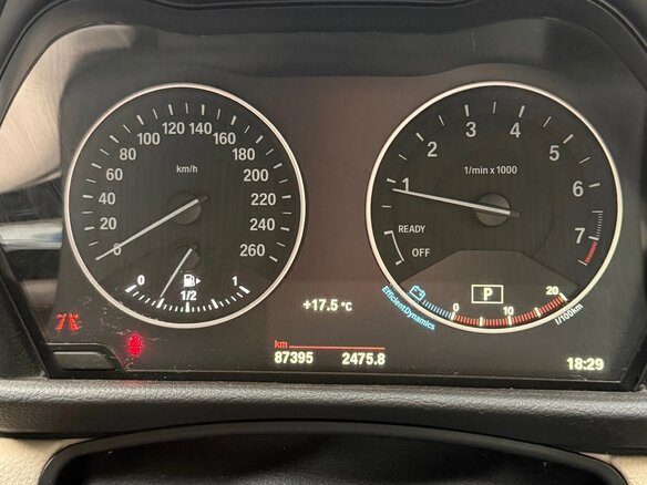 2015 BMW 2 серии Gran Tourer Gran Tourer 218i F46, красный, 1450000 рублей - вид 5