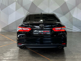 2020 Toyota Camry VIII (XV70), чёрный, 2850000 рублей, вид 5