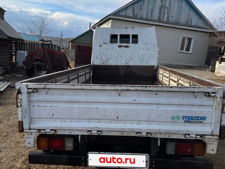 1997 Mazda Titan, белый, 1450000 рублей, вид 3
