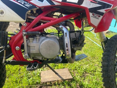 2016 Kayo Basic YX140EM, красный, 75000 рублей, вид 4