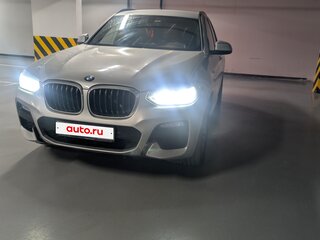 2017 BMW X3 30i xDrive III (G01), серебристый, 3500000 рублей, вид 2