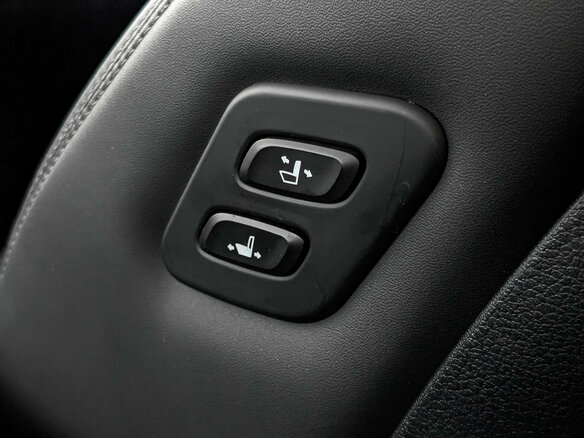 2022 Hyundai Santa Fe IV Рестайлинг, белый, 3625000 рублей - вид 28