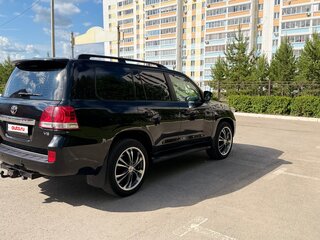 2010 Toyota Land Cruiser 200 Series, чёрный, 3100000 рублей, вид 4