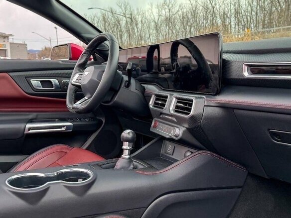 2026 Ford Mustang VII, красный - вид 13
