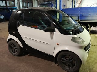 1999 Smart Fortwo City-Coupe I, чёрный, 350000 рублей, вид 3