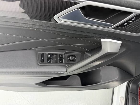 2023 Volkswagen Tiguan II Рестайлинг, белый - вид 12
