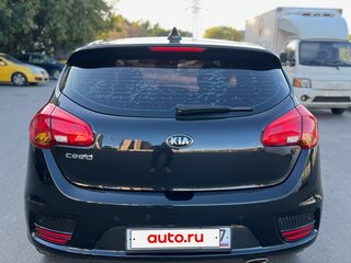 2018 Kia Ceed II Рестайлинг, чёрный, 900000 рублей, вид 4