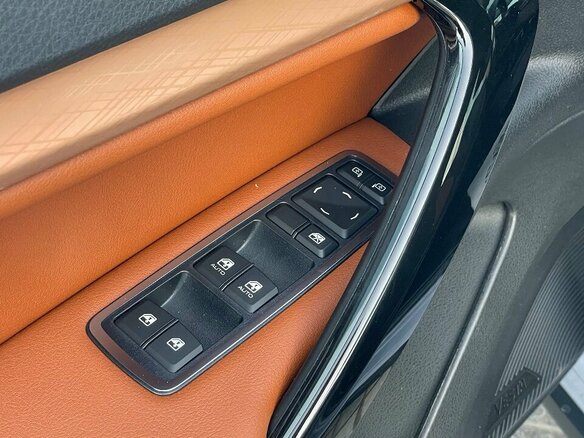 2026 Lada (ВАЗ) Vesta SW Cross I Рестайлинг (NG), серый, 2128000 рублей - вид 17