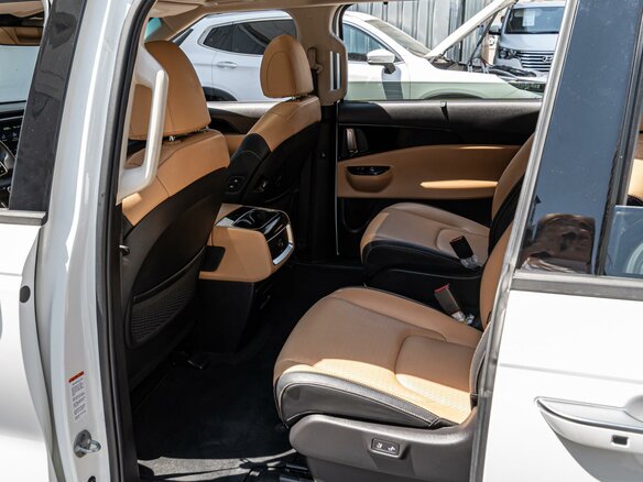 2020 Kia Carnival IV, белый - вид 12