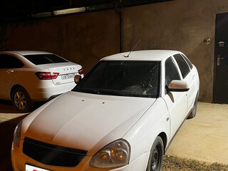 2009 Lada (ВАЗ) Priora I, белый, 185000 рублей, вид 2