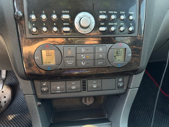 2006 Ford Focus II, красный, 550000 рублей - вид 17