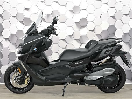 2021 BMW C 400 GT, чёрный, 577000 рублей, вид 4