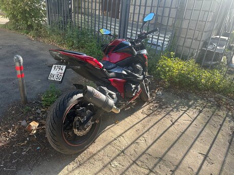 2014 Kawasaki Z 800, красный, 470000 рублей, вид 5