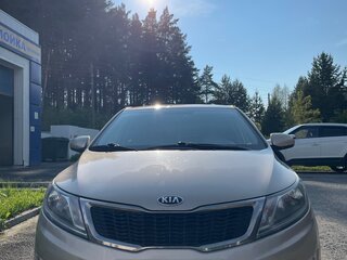 2013 Kia Rio III, бежевый, 760000 рублей, вид 1