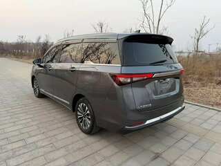 2023 Wuling Jiachen, серый, 1450000 рублей, вид 5