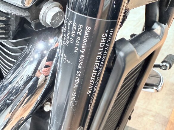 2017 Harley-Davidson Softail Deluxe, чёрный, 1199000 рублей - вид 16