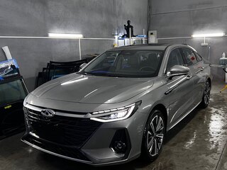 2023 Chery Arrizo 8, серебристый, 1950000 рублей, вид 2