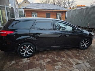 2016 Ford Focus III Рестайлинг, чёрный, 900000 рублей, вид 2