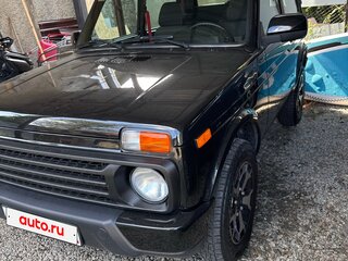 2019 Lada (ВАЗ) 2121 (4x4) Urban I Рестайлинг (2020), чёрный, 850000 рублей, вид 1
