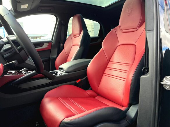 2025 Porsche Cayenne Coupé III Рестайлинг, чёрный - вид 20