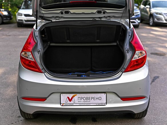 2014 Hyundai Solaris I Рестайлинг, серебристый - вид 12