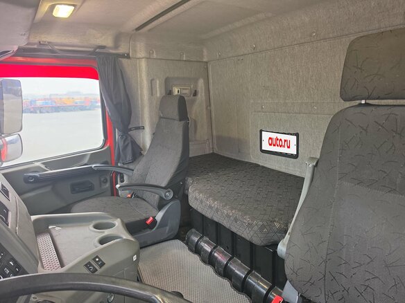 2022 МАЗ 6501, красный, 2395900 рублей - вид 15