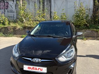2014 Hyundai Solaris I, чёрный, 781000 рублей, вид 3