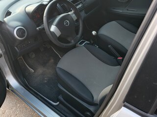 2011 Nissan Note I Рестайлинг, серебристый, 600000 рублей, вид 5