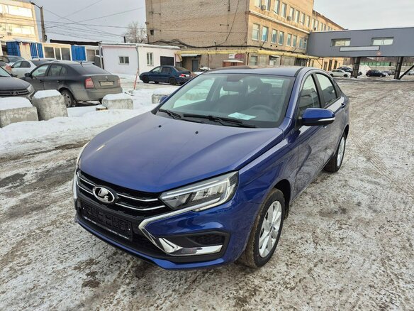 2026 Lada (ВАЗ) Vesta I Рестайлинг (NG), синий, 1805000 рублей - вид 1