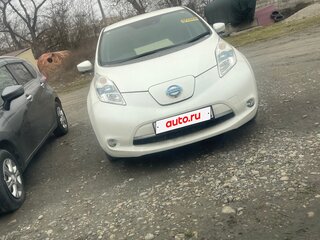 2016 Nissan Leaf 30kWh I (ZE0/AZE0), белый, 1000000 рублей, вид 1