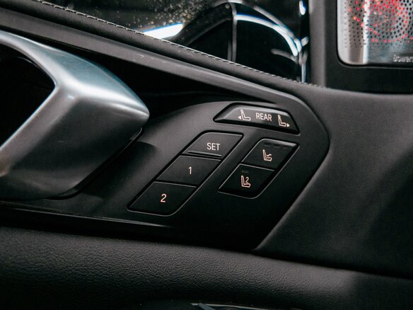 2026 BMW X7 40d I (G07) Рестайлинг, чёрный, 18300000 рублей - вид 9