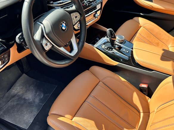 2021 BMW 5 серии 520i VII (G30/G31/G38) Рестайлинг, белый, 4850000 рублей - вид 8