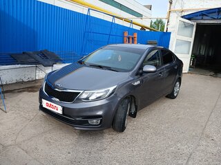 2016 Kia Rio III Рестайлинг, серый, 710000 рублей, вид 1