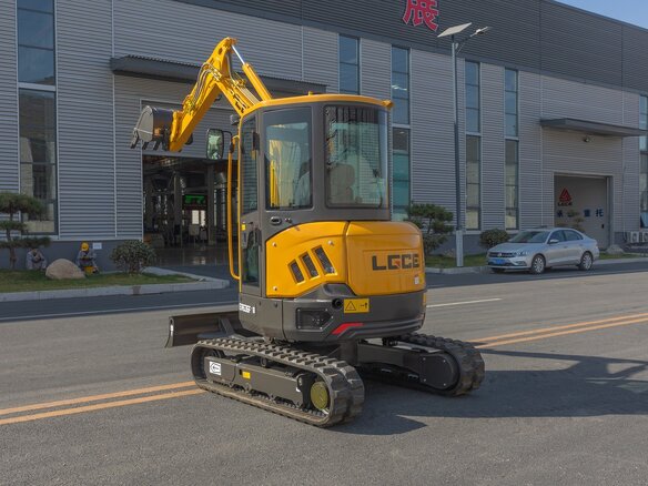 2026 LGCE ER636F, жёлтый, 4100000 рублей - вид 4