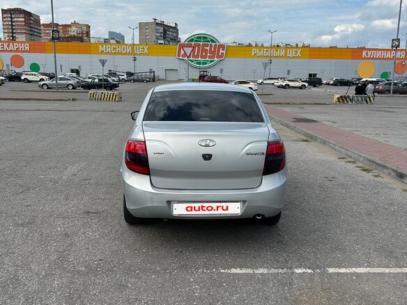 2016 Lada (ВАЗ) Granta I, серебристый, 305000 рублей - вид 4