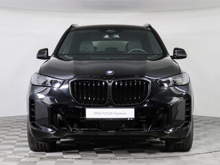 2026 BMW X5 40i IV (G05/G18) Рестайлинг, чёрный, 15400000 рублей, вид 2
