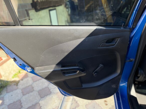 2013 Chevrolet Aveo II, синий, 650000 рублей - вид 7