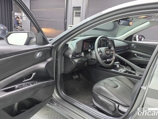 2026 Hyundai Avante VII Рестайлинг, серый, 2240000 рублей, вид 5