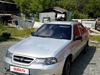 2011 Daewoo Nexia I Рестайлинг, серебристый, 300000 рублей, вид 1