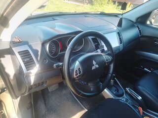 2007 Mitsubishi Outlander II, бежевый, 999000 рублей, вид 4