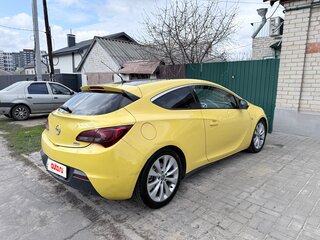 2013 Opel Astra GTC J Рестайлинг, жёлтый, 610000 рублей, вид 4