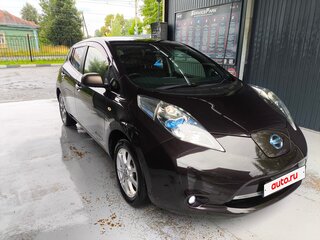 2015 Nissan Leaf I (ZE0/AZE0), чёрный, 800000 рублей, вид 1
