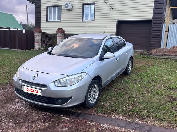 2013 Renault Fluence I, серебристый, 790000 рублей