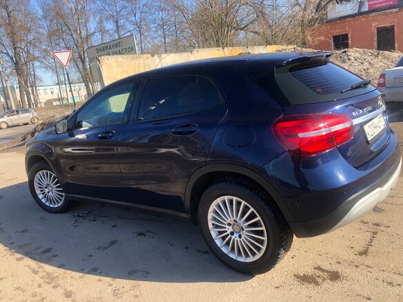 2018 Mercedes-Benz GLA 200 I (X156) Рестайлинг, синий, 1630000 рублей - вид 7