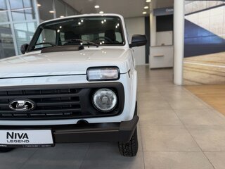 2026 Lada (ВАЗ) Niva Legend I Рестайлинг, белый, 1199000 рублей, вид 5